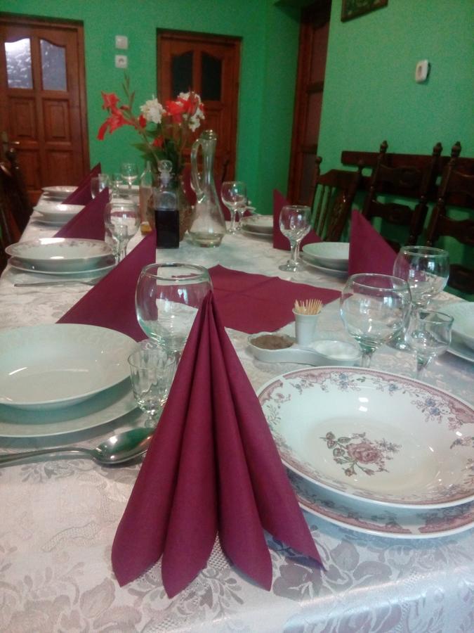 Csergo Ildiko Vendeghaz Hotel Lăzarea Екстериор снимка